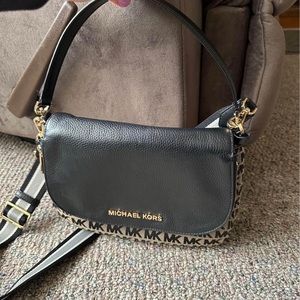 Michael Kors crossbody